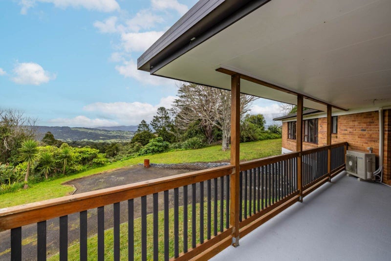 1200 State Highway 1, Okaihau - Carousel 1