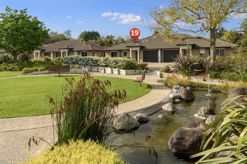 19 Havenbrook Way, Pyes Pa, Tauranga - Carousel 2