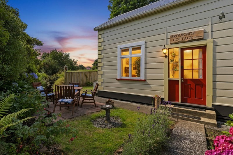 89 Glen Road, The Glen, Dunedin - Carousel 1