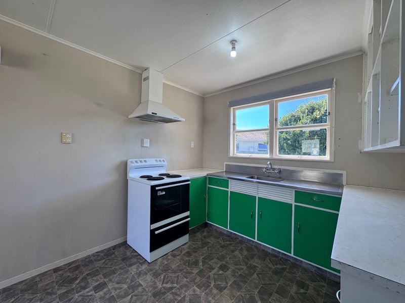 28 Dewe Avenue, Feilding, Feilding - Carousel 2