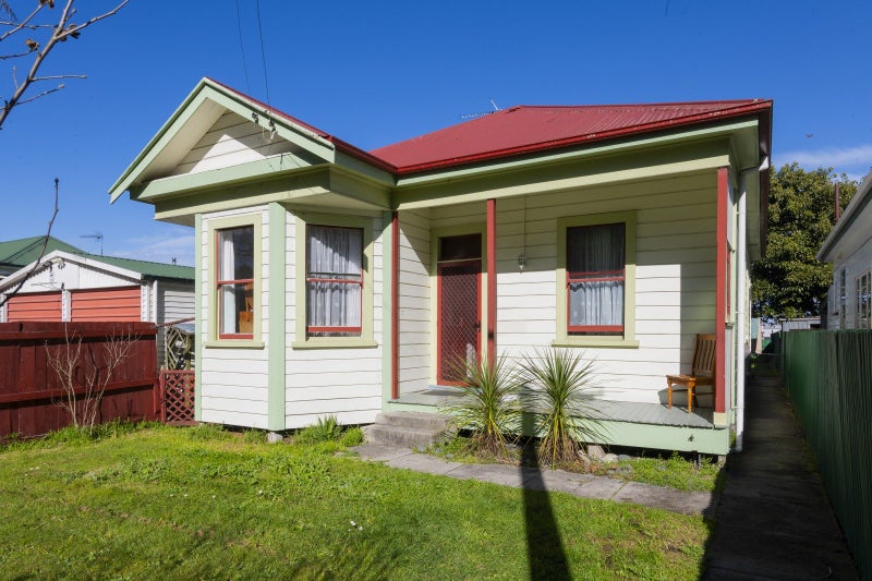 402 Aberdeen Road, Gisborne, Gisborne - Carousel 2