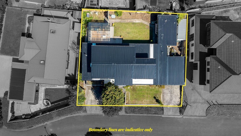 12 Ganymede Place, Half Moon Bay, Auckland - Carousel 2