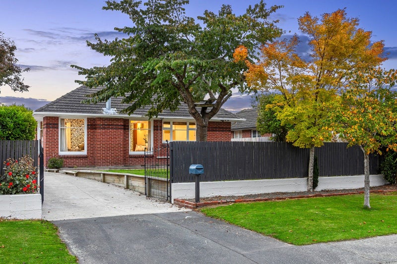 3 Roslyn Avenue, Mairehau, Christchurch - Carousel 1