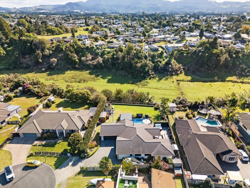 6 Donelle Place, Te Puke, Te Puke - Carousel 50
