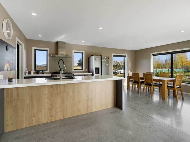 Property Valuation for 390B Letts Gully Road, Alexandra Trade Me