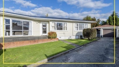 14 Highbury Drive, Levin, Levin - Carousel 1