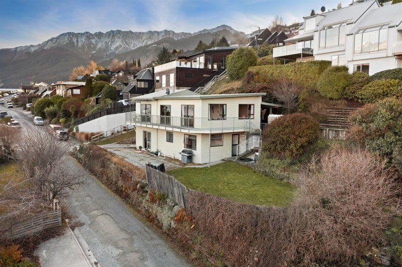 28 Earnslaw Terrace, Queenstown, Queenstown - Carousel 16