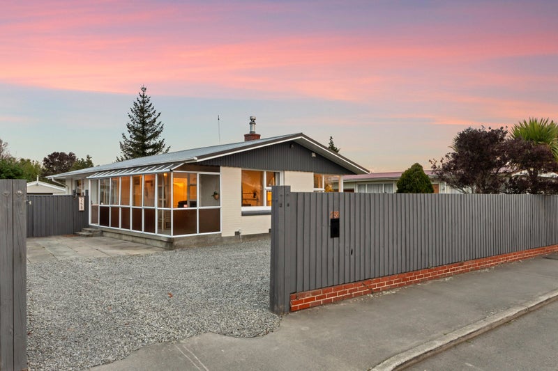 258 Main North Road, Redwood, Christchurch - Carousel 1