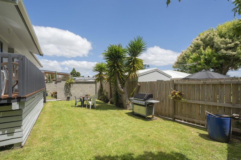 82 Esmeralda Street, Welcome Bay, Tauranga, Bay Of Plenty - Carousel 2