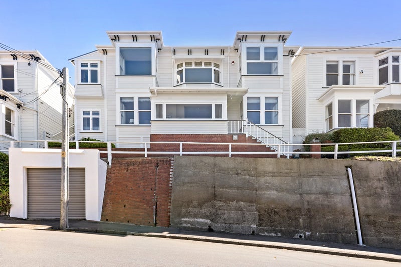 42 Rawhiti Terrace, Kelburn, Wellington - Carousel 48