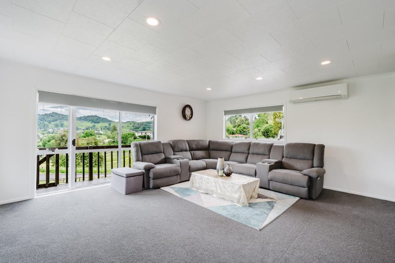 1 Ellison Avenue, Te Kuiti, Te Kuiti - Carousel 1
