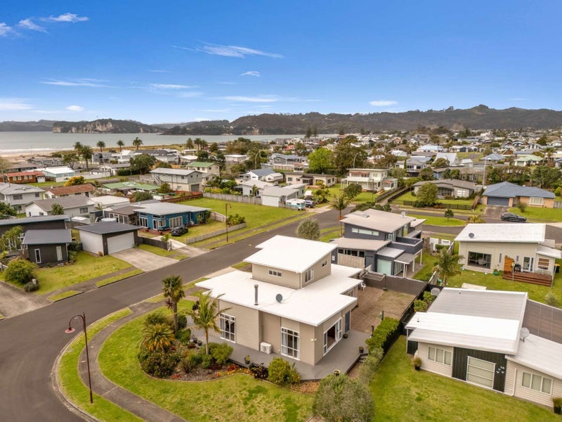 18 Pacific Place, Whitianga, Whitianga - Carousel 32