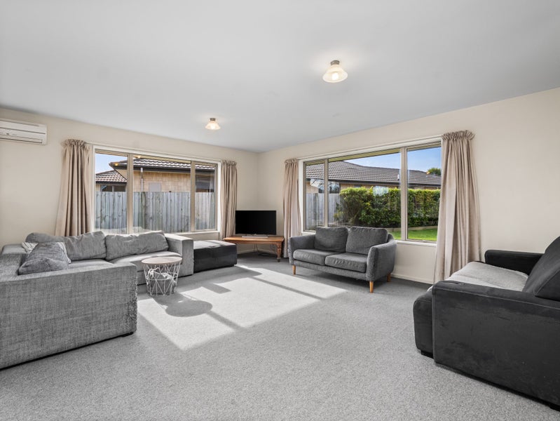 14 Hasendene Drive, Lincoln, Lincoln - Carousel 2