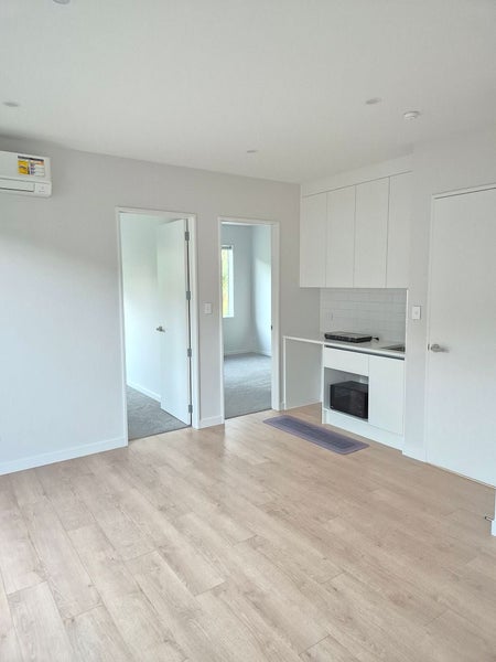 5 Pekanga Road, Orewa, Orewa - Carousel 1