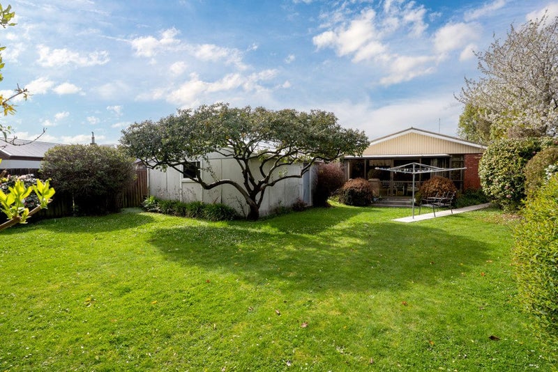 33 Martbern Crescent, Bishopdale, Christchurch - Carousel 2