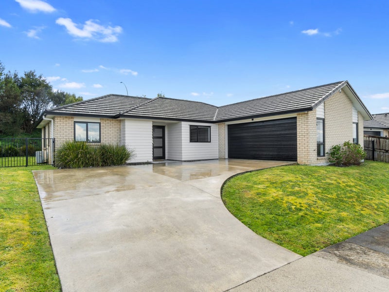 14 Patatee Terrace, Baverstock, Hamilton, Waikato - Carousel 21