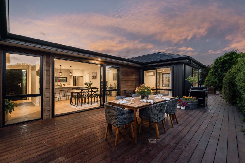 10 Chadlington Way, Lower Shotover, Queenstown - Carousel 2