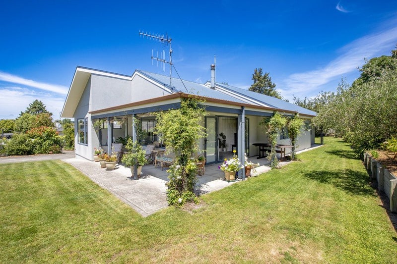 6 Albert Street, Waipukurau, Waipukurau - Carousel 1