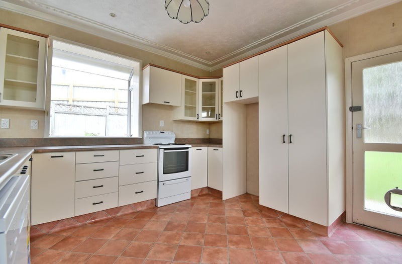 78 Oakwood Avenue, Maryhill, Dunedin - Carousel 2