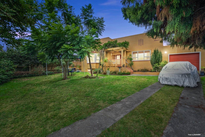 166A Wairau Road, Kaitake, New Plymouth - Carousel 1