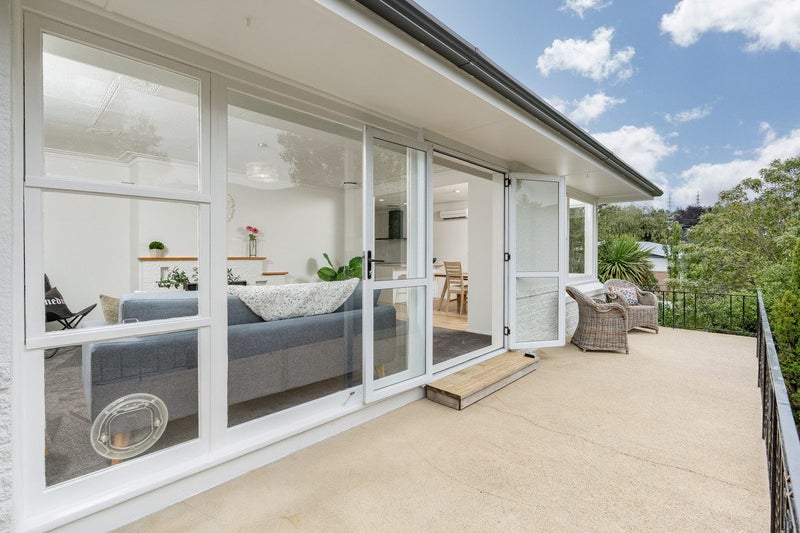 3 Jason Street, Helensburgh, Dunedin - Carousel 2