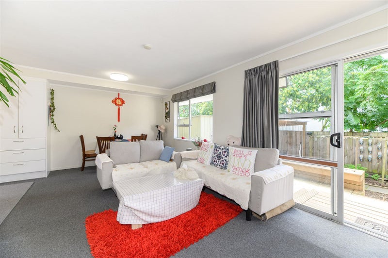 4/867 New North Road, Mount Albert, Auckland - Carousel 2