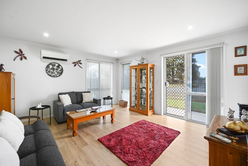 2 Astor Avenue, Dinsdale, Hamilton - Carousel 2