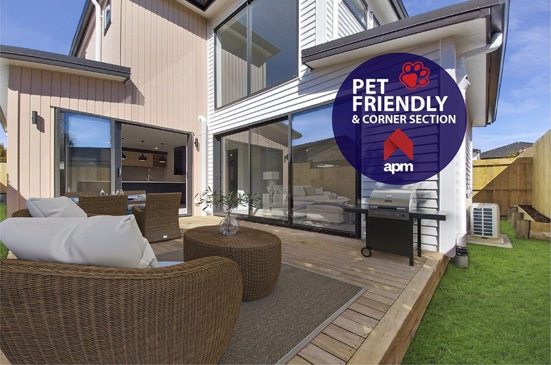 10/116 Colwill Road, Massey, Auckland - Carousel 1