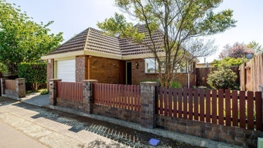487 Church Street, Palmerston North, Palmerston North - Carousel 1