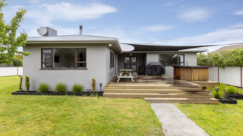 28 Matipo Street, Taupo - Carousel 1