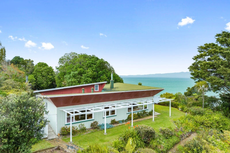 30 Manganese Point Road, Whangarei - Carousel 1
