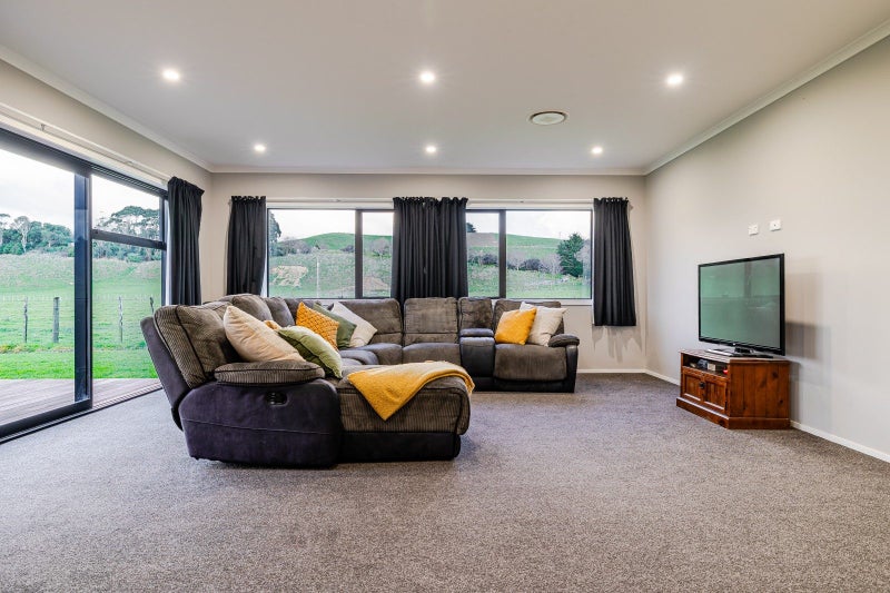 23A Edward Street, Pahiatua - Carousel 2