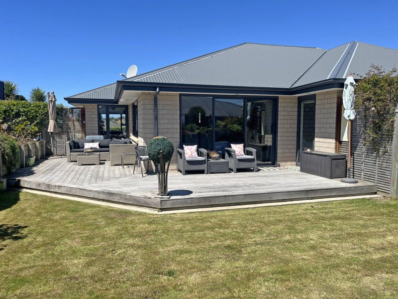 15 Dove Place, Holmes Hill, Oamaru - Carousel 2