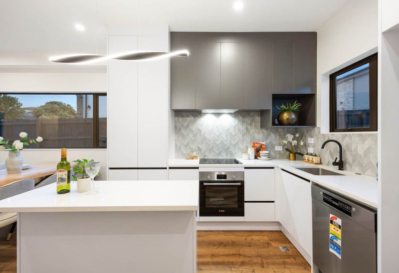 2/81 Vodanovich Road, Te Atatu South, Waitakere City, Auckland - Carousel 2