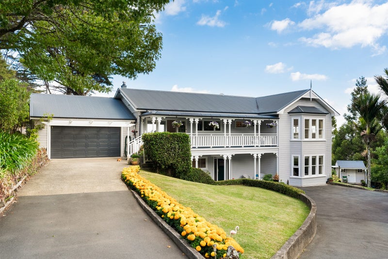 16 Scenic Drive, Titirangi, Auckland - Carousel 2