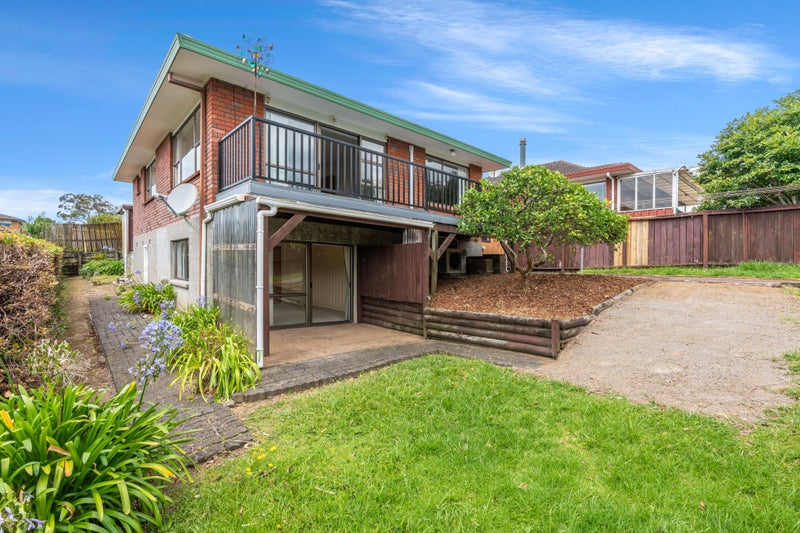 1/34 Majesty Place, Half Moon Bay, Auckland - Carousel 1