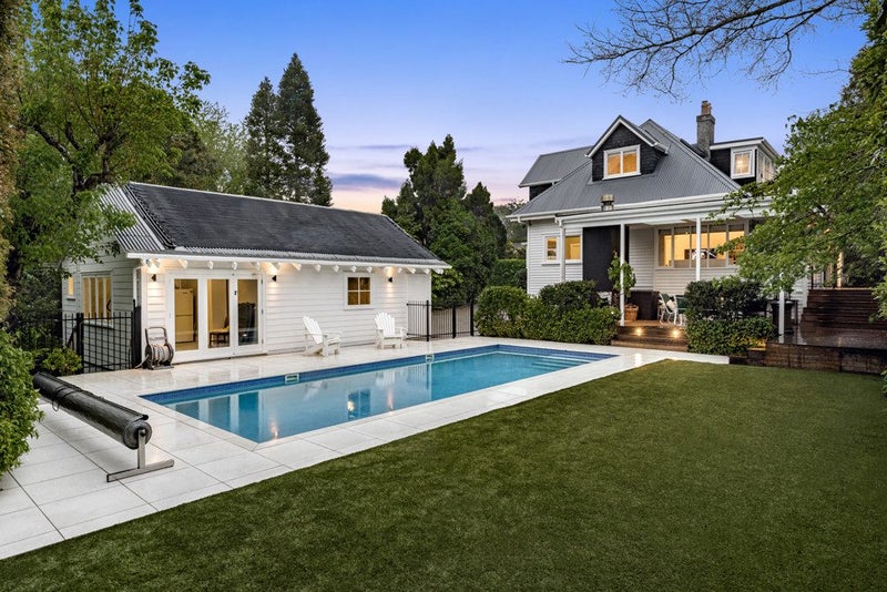 24 Combes Road, Remuera, Auckland - Carousel 1