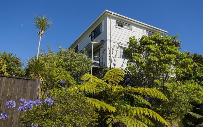 Property Valuation for 2/27 Cheltenham Terrace, Newlands, Wellington