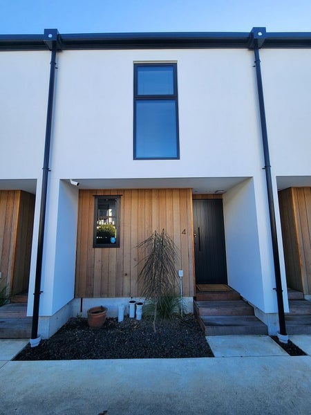 4/44 Tonbridge Street, Merivale, Christchurch - Carousel 1