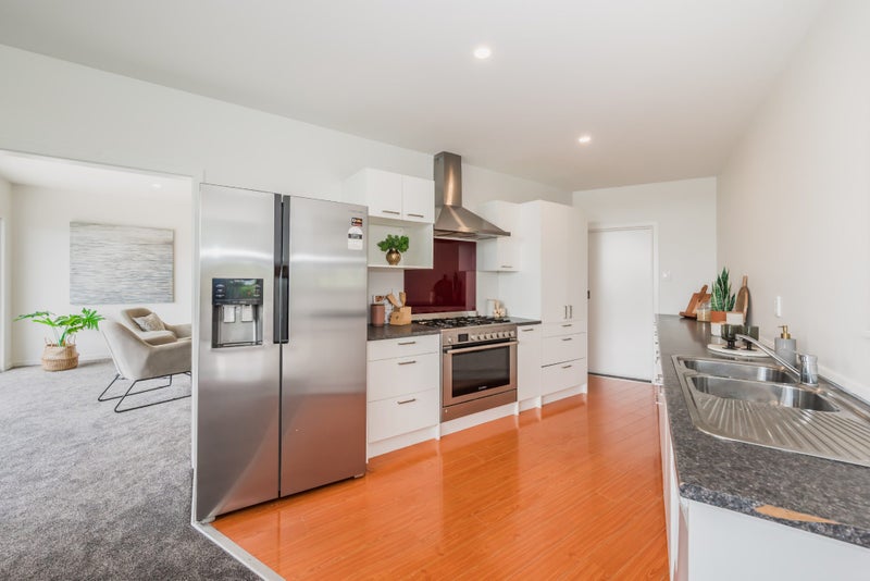 41 Aorangi Road, Paraparaumu, Paraparaumu - Carousel 2