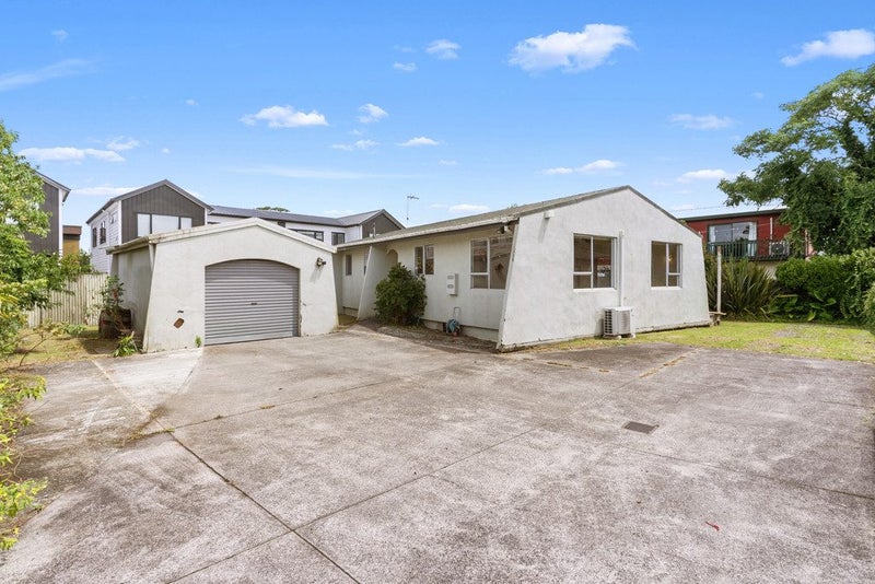 97A St Georges Road, Avondale, Auckland - Carousel 1