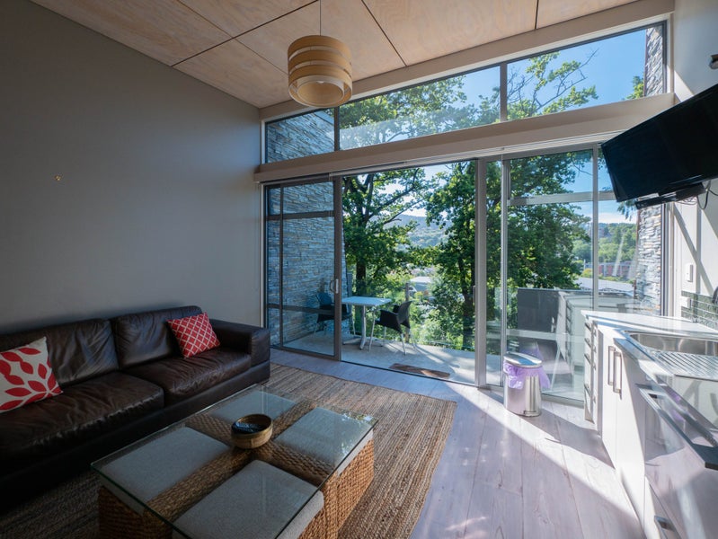 47/61 North Road, North East Valley, Dunedin - Carousel 1