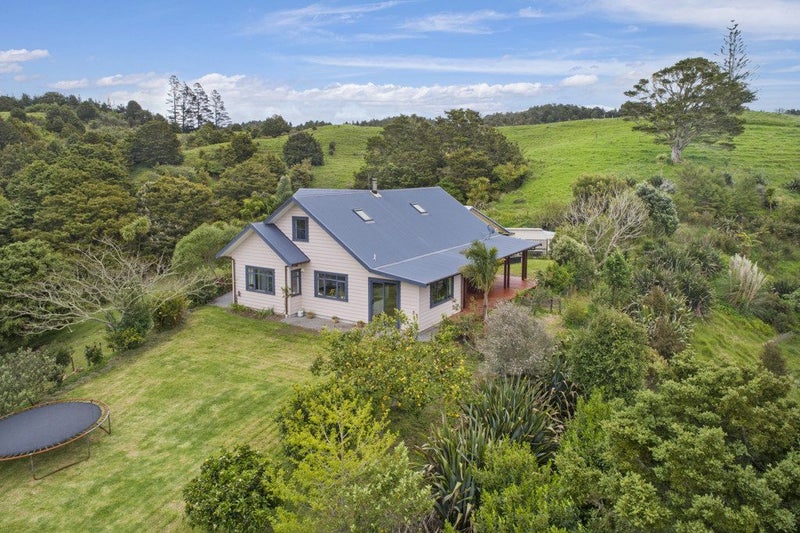 152 McBreen Road, Hikurangi, Hikurangi - Carousel 1