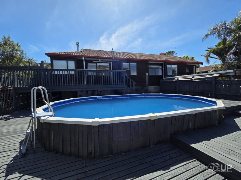 1/179 Wiseley Road, West Harbour, Auckland - Carousel 2