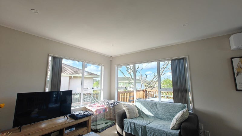 97 Unsworth Drive, Unsworth Heights, Auckland - Carousel 1