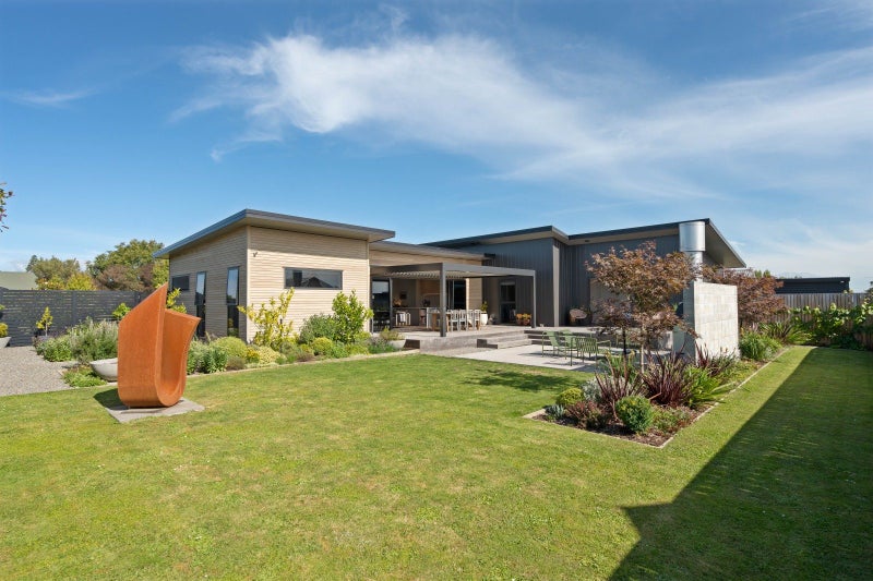 12 Coralie Place, Lansdowne, Masterton - Carousel 1