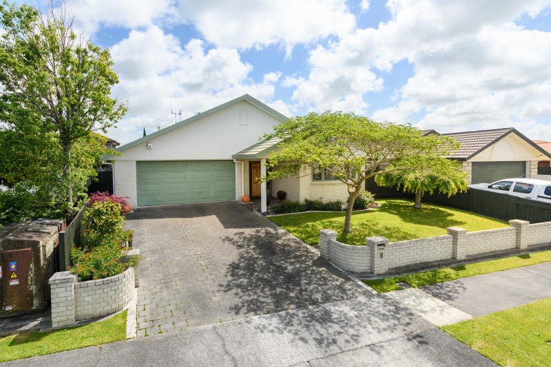 9 Montana Way, Milson, Palmerston North - Carousel 20