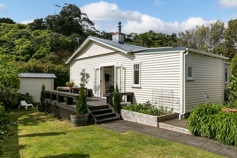 32 Khandallah Road, Ngaio, Wellington - Carousel 1