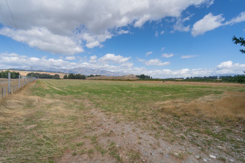 1350 Ramparts Road, Te Anau - Carousel 2