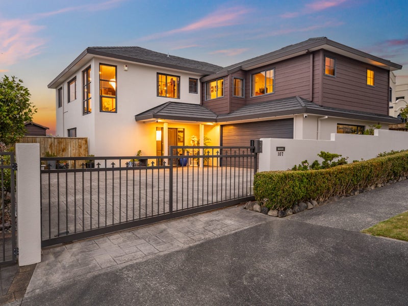 107 Redvers Drive, Belmont, Lower Hutt - Carousel 1